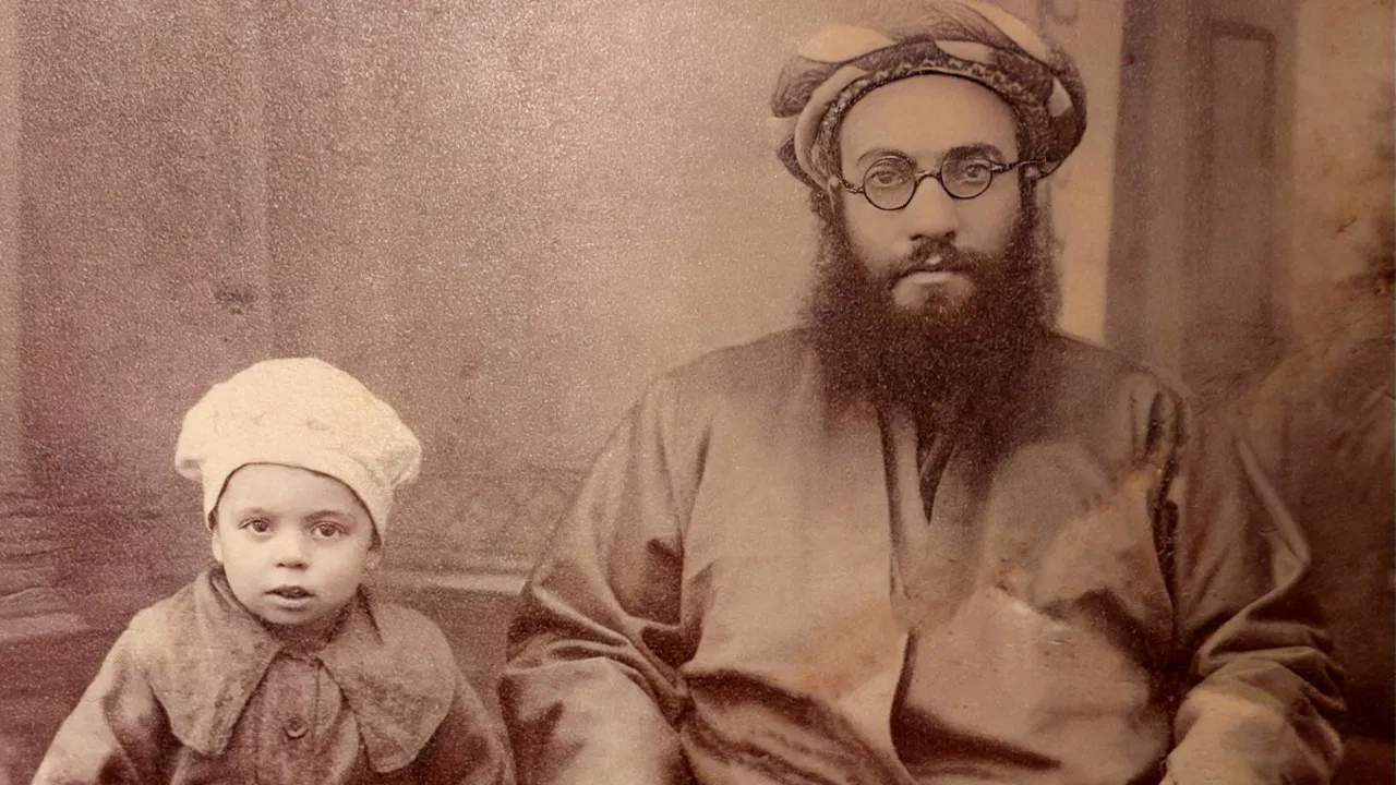 The Forgotten Expulsion: Jews From Arab Lands backdrop