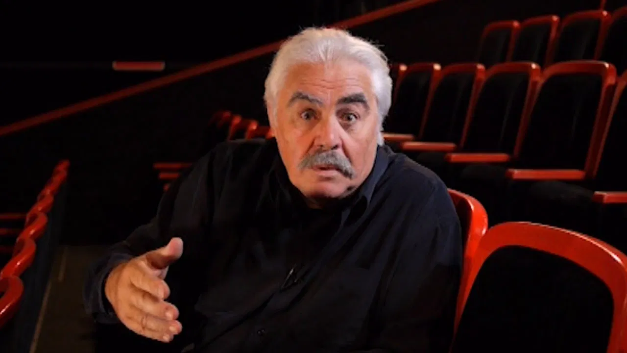 Les inédits historiques de Serge Papagalli backdrop