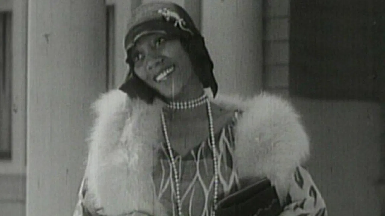 Oft in the Silly Night backdrop