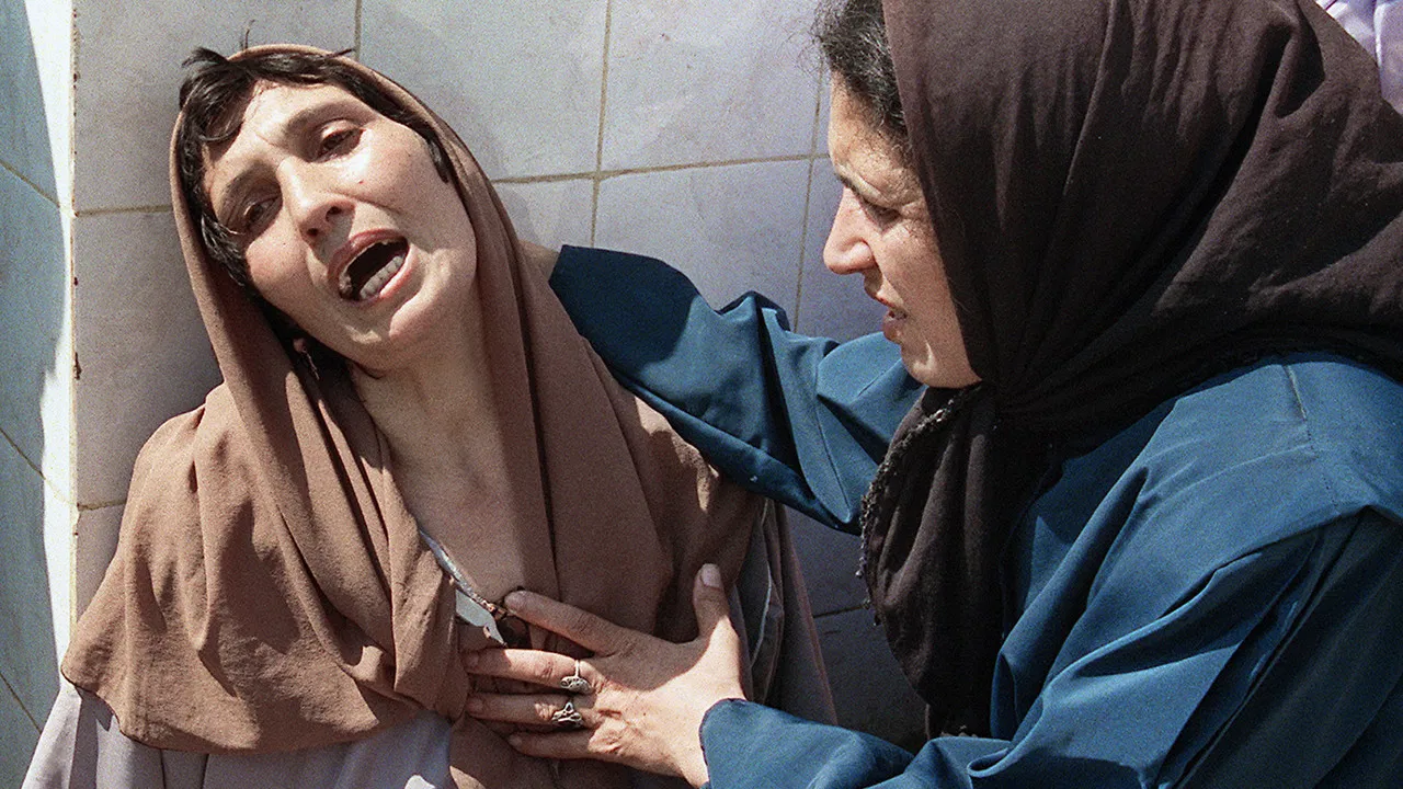 Algérie 1988-2000 : Autopsie d'une tragédie backdrop