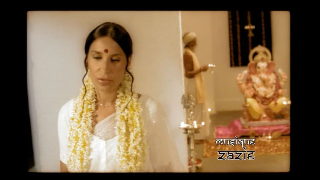 Zazie : Rodéo Indien backdrop