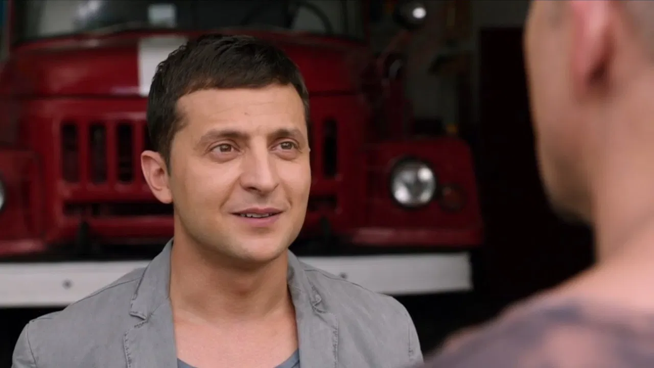 8 Best Dates backdrop