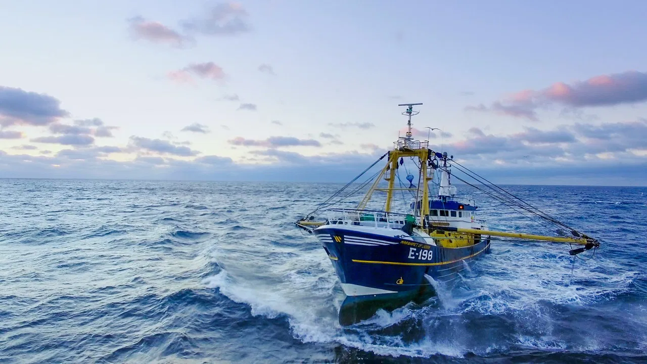 Trawlermen: Hunting the Catch backdrop