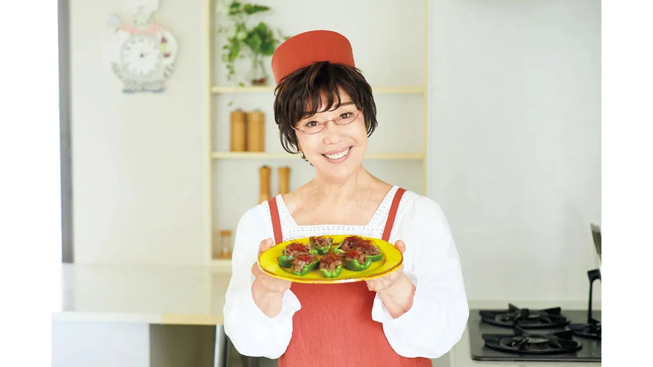 Remi's Easy Cooking backdrop