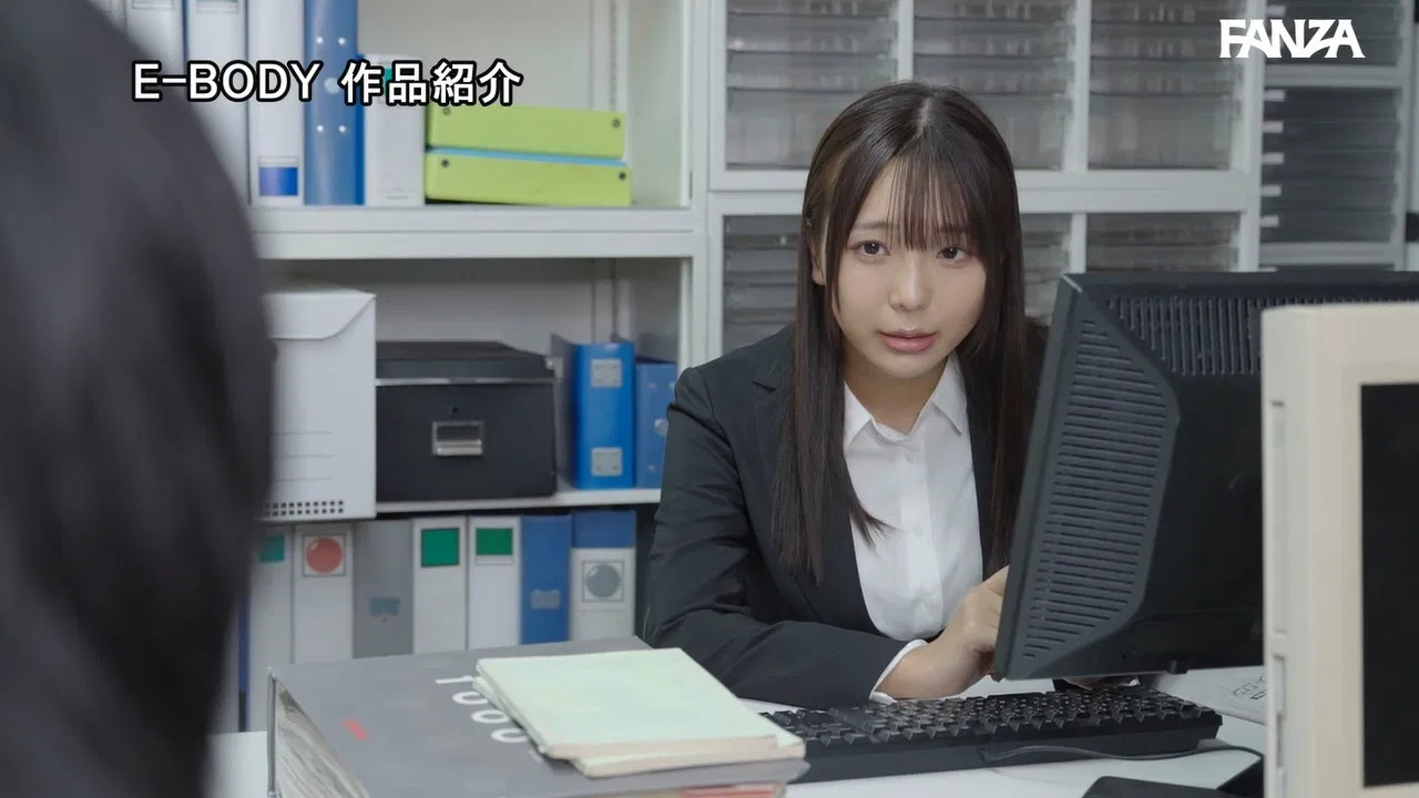 残業中に大雨で帰れなくなり世話焼きな同僚宅に泊まることに… 濡れた美巨乳と無防備なパジャマ姿に興奮した僕は嫁がいるのに朝まで何度も不倫中出し backdrop