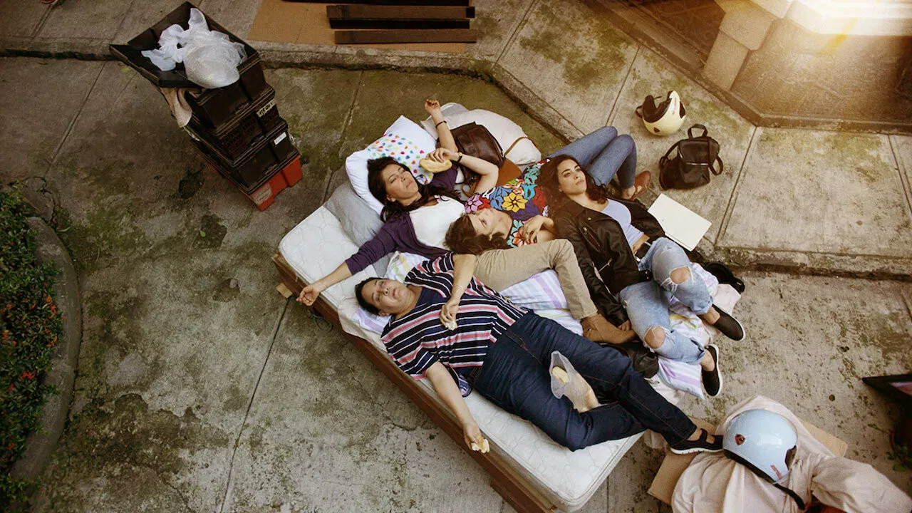 How to Murder a Dead Husband backdrop