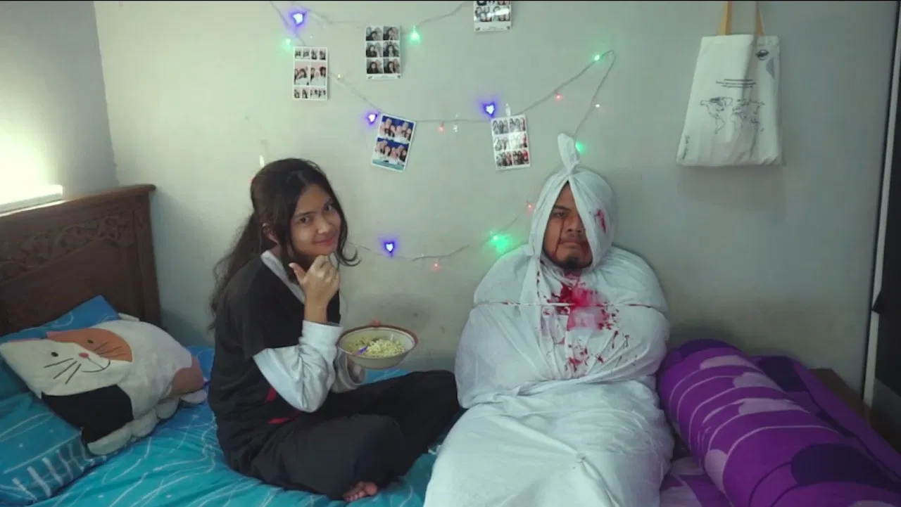 Pandemi(e): Arumi & Lidah Pocong backdrop