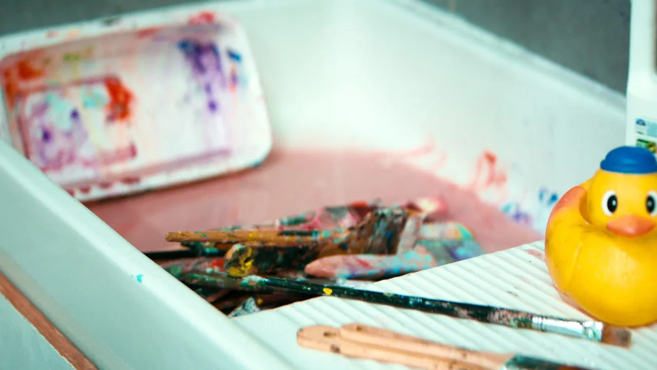 Remplir le Vide backdrop