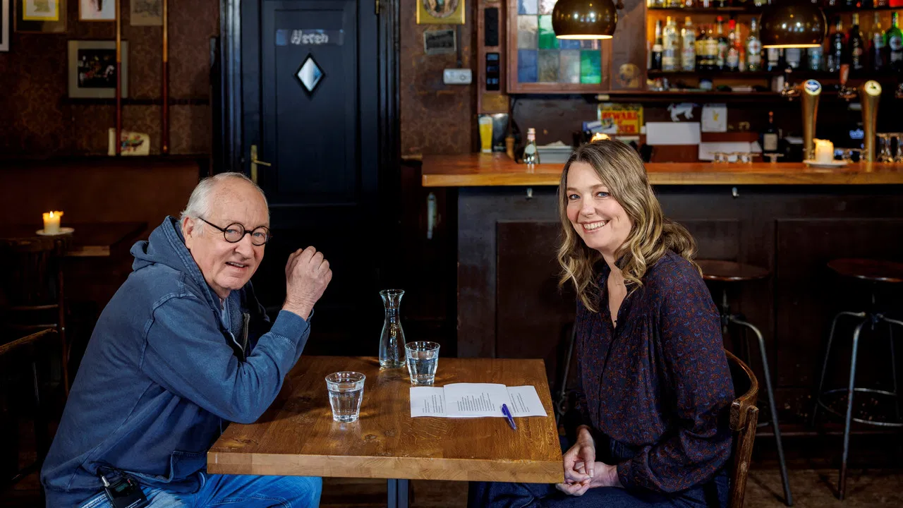 YOUP - Leven na het Spelen backdrop