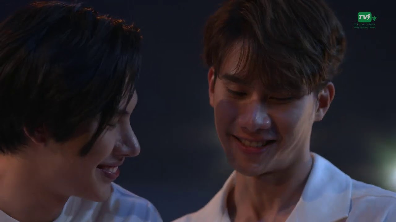 MaxTul Extended Memory backdrop