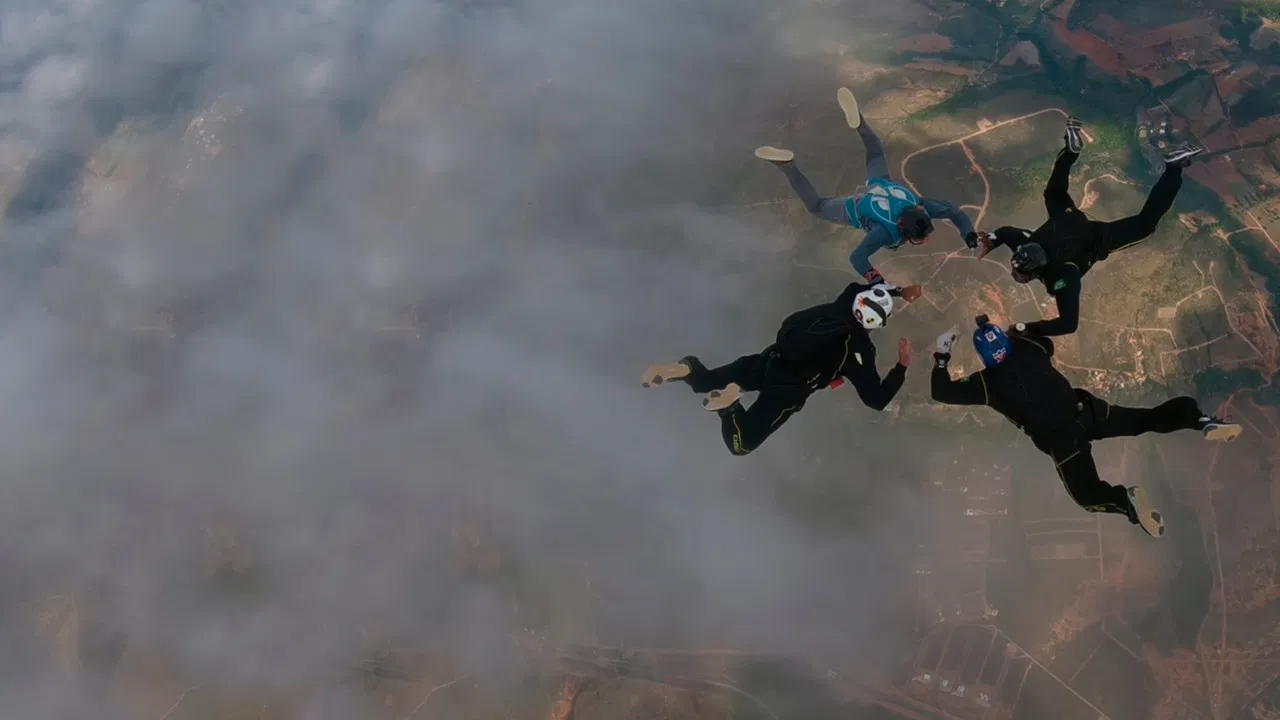 Asas do Sabiá backdrop