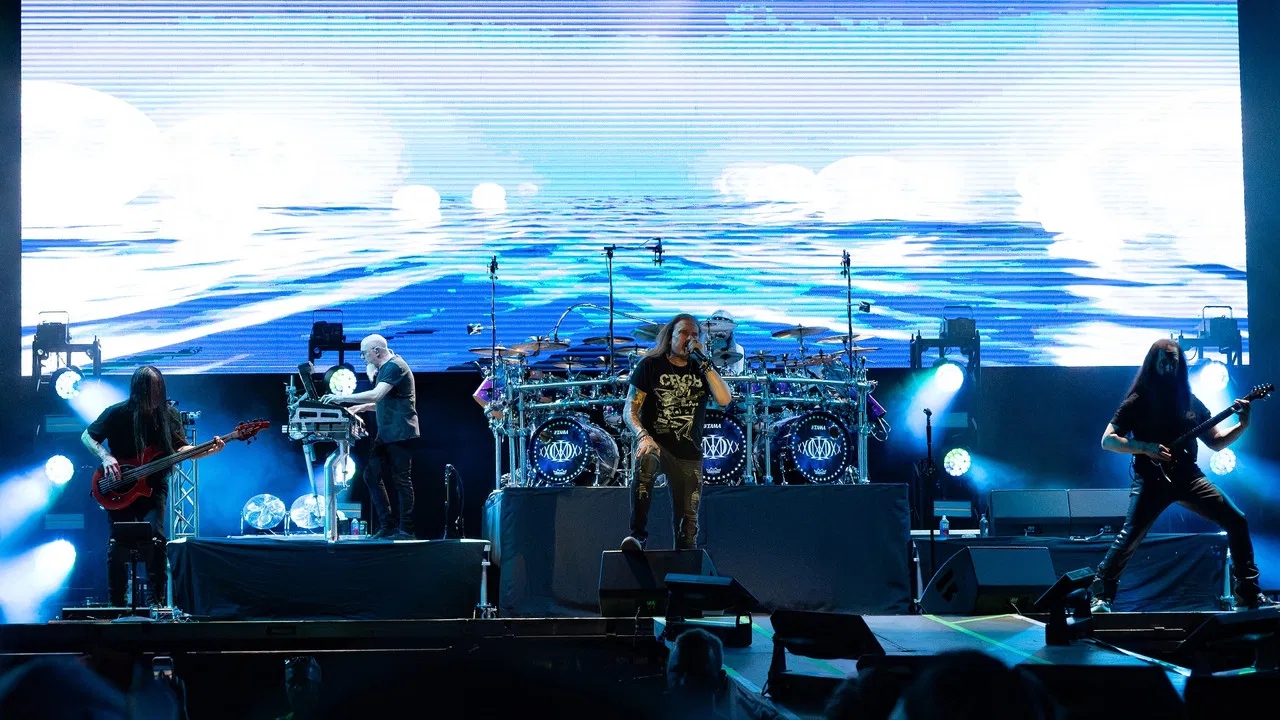 Dream Theater: Live at Wacken 2015 backdrop