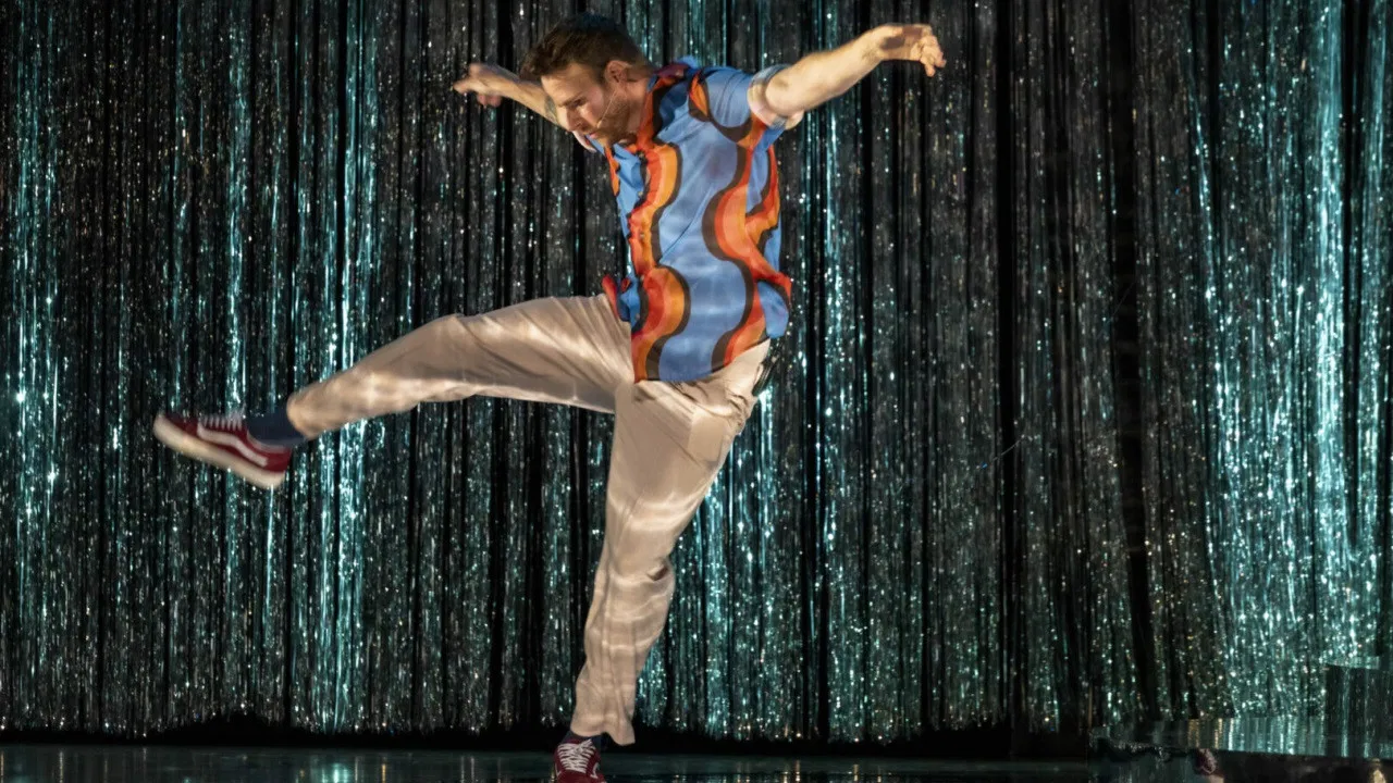 Henry van Loon: Jannie the Showdog backdrop