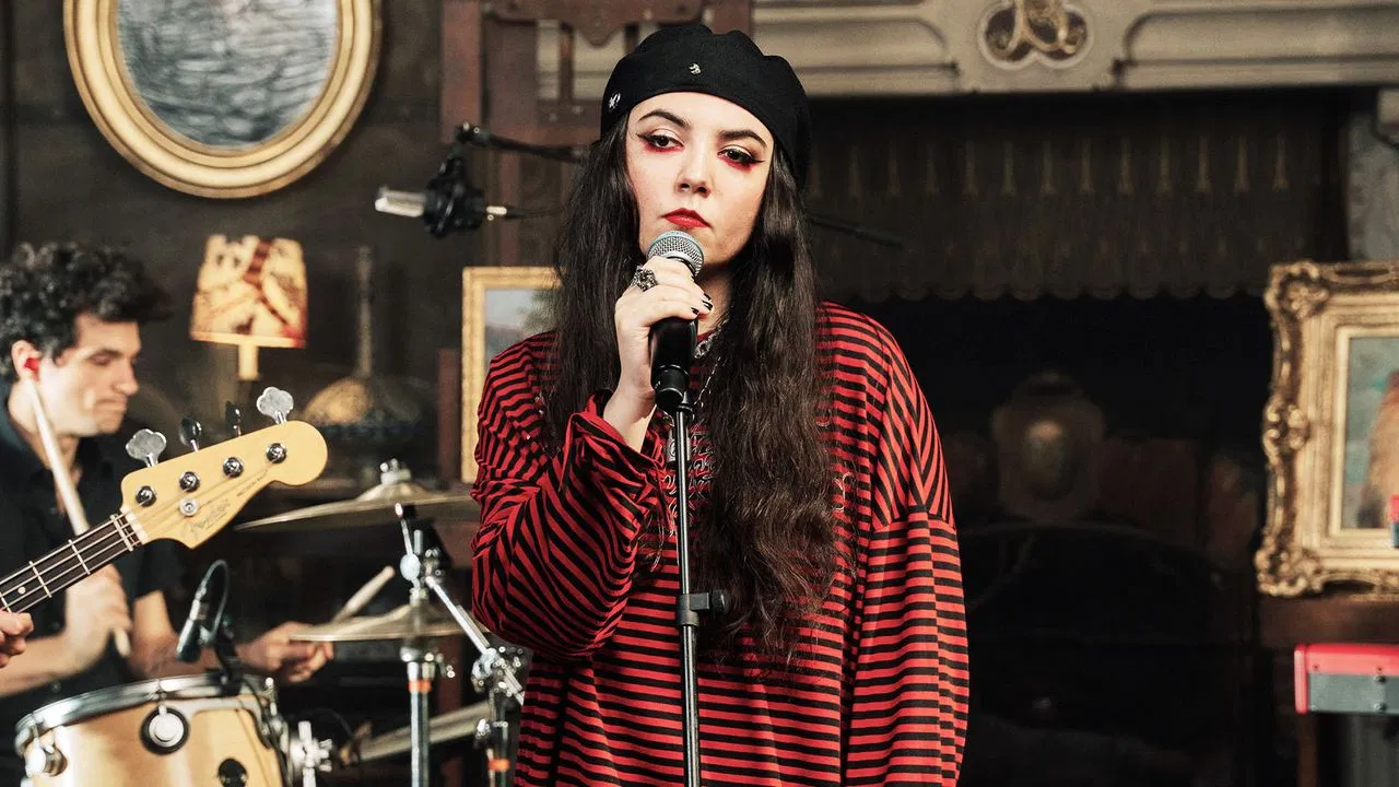 Déambulations : Hoshi au château de Rosa Bonheur backdrop