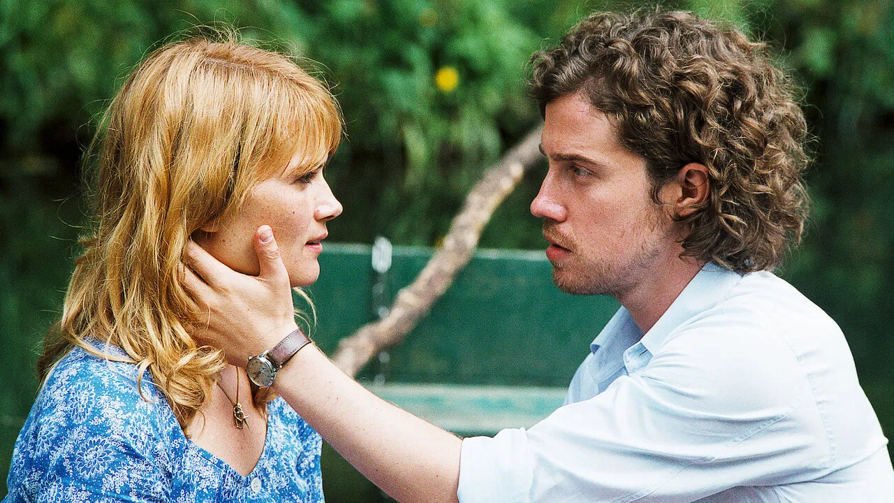 A Very Very Beautiful Love Story backdrop