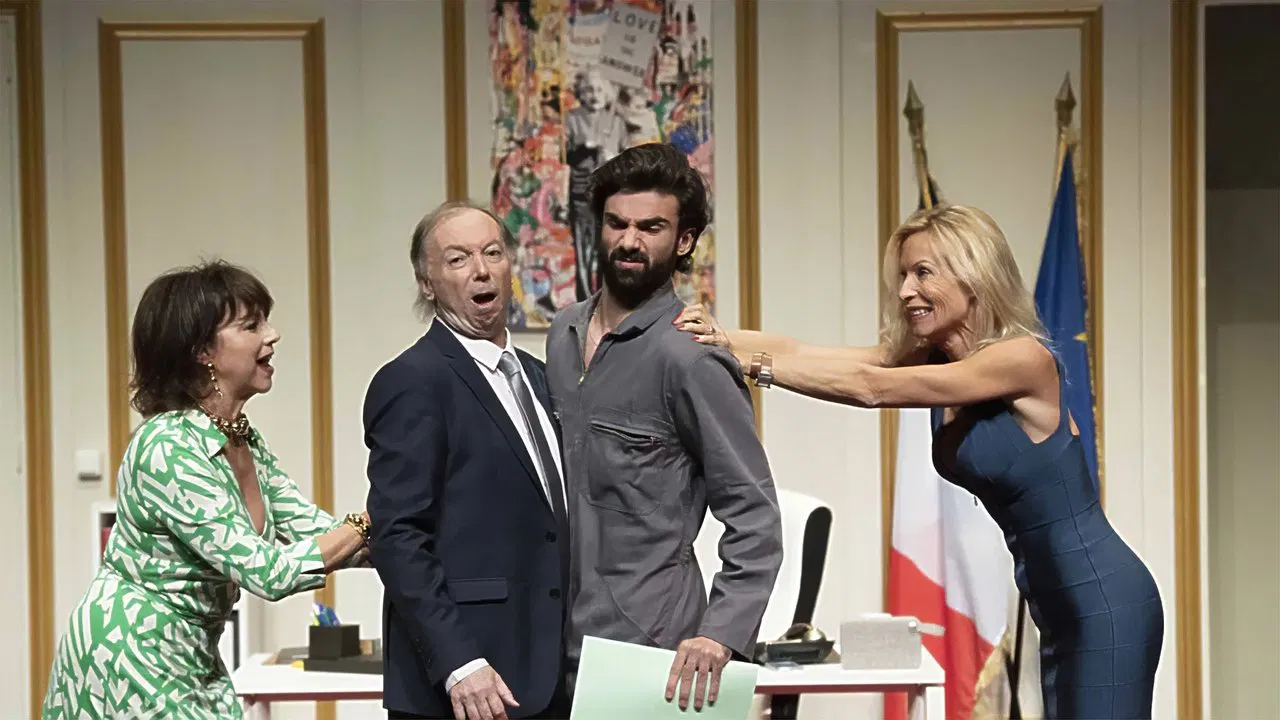 Panique au ministère backdrop