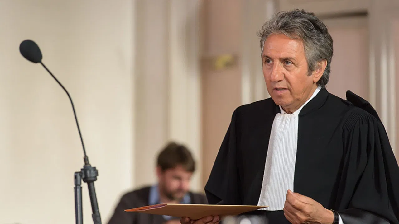 La Loi de Christophe backdrop