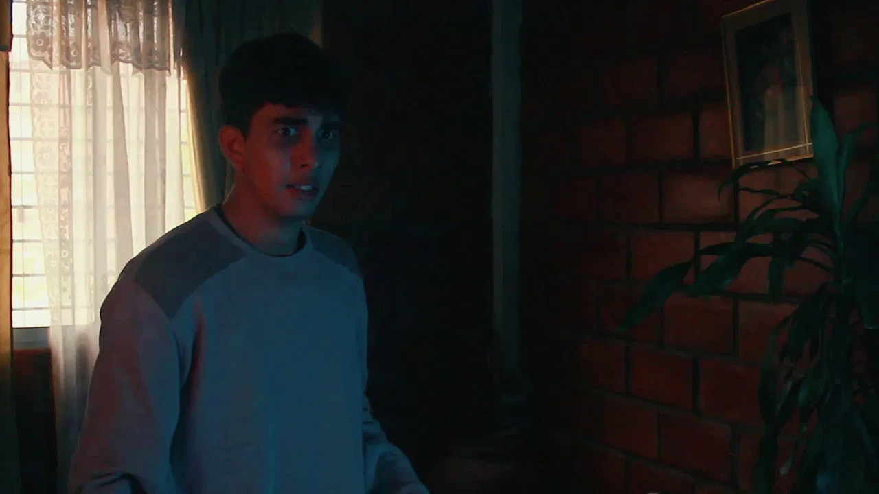 Dulce Susurro backdrop