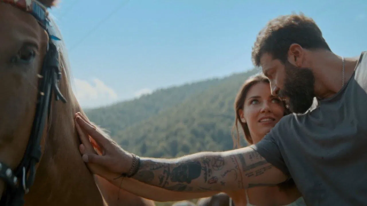 Blind Vacation backdrop