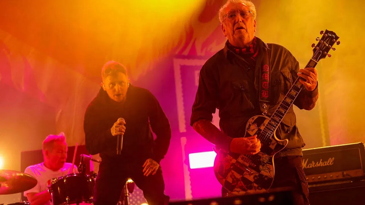 Sex Pistols & Frank Carter - Hellfest 2025 backdrop