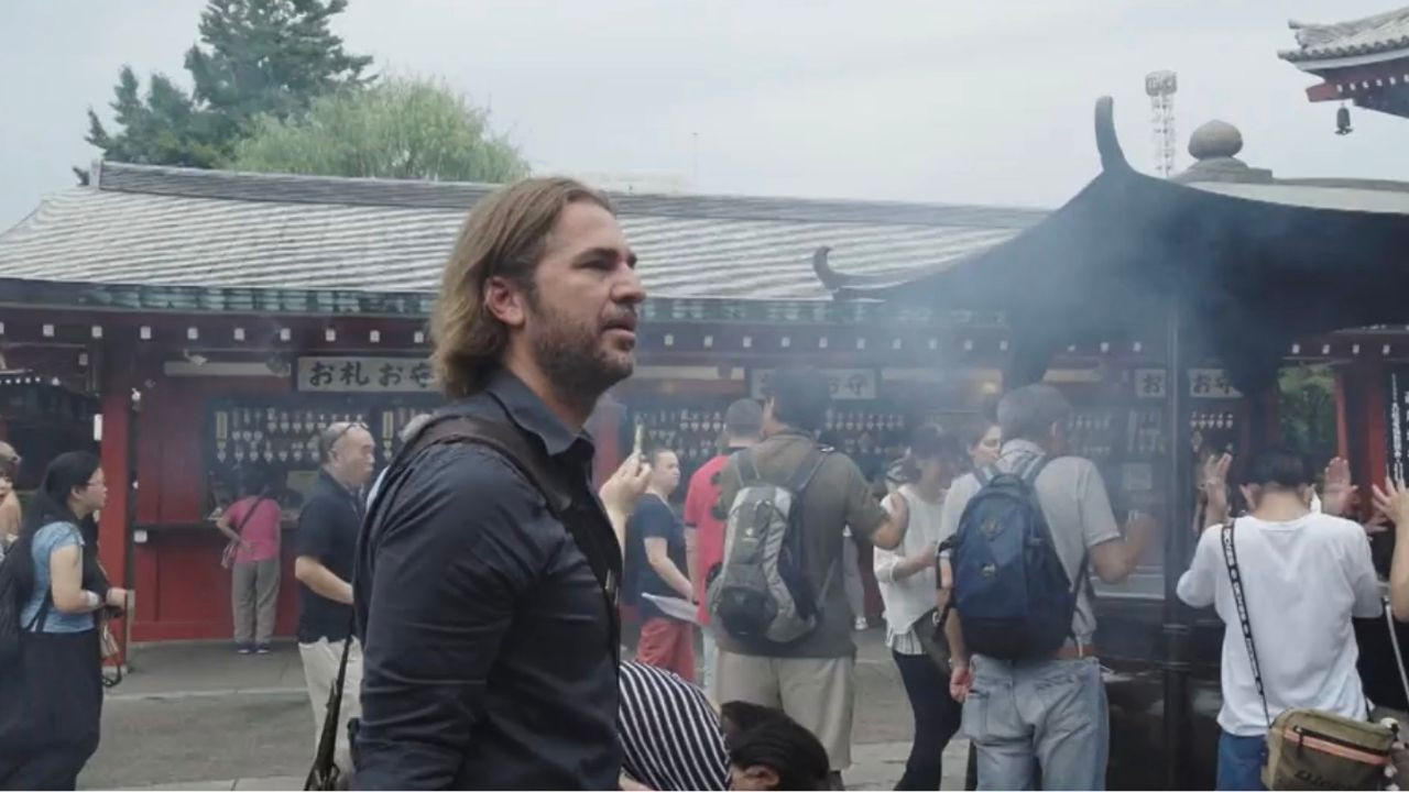 Sen de Fark Et backdrop