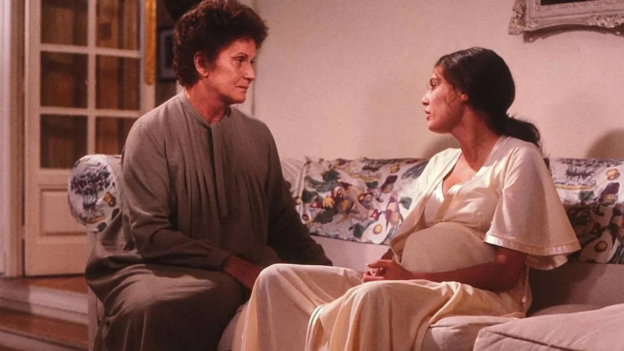 That House in the Outskirts backdrop