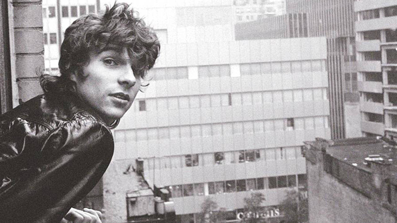 Eran - punk i tre delar backdrop