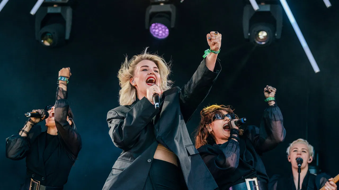 Self Esteem: TRNSMT 2022 backdrop