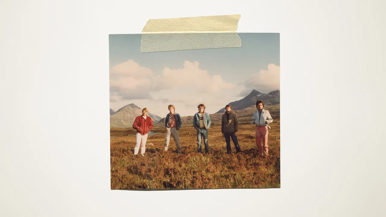 Runrig: There Must Be a Place backdrop