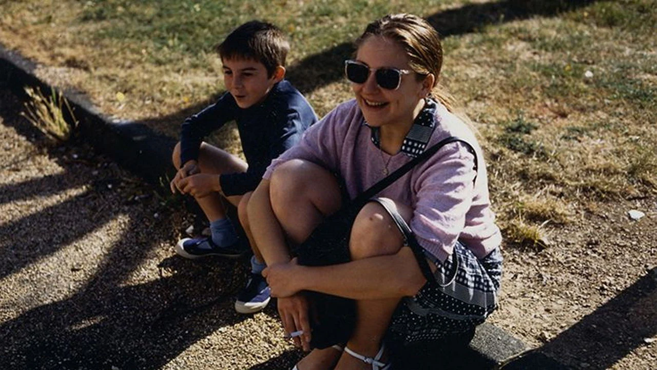 Sunday or the Ghosts backdrop