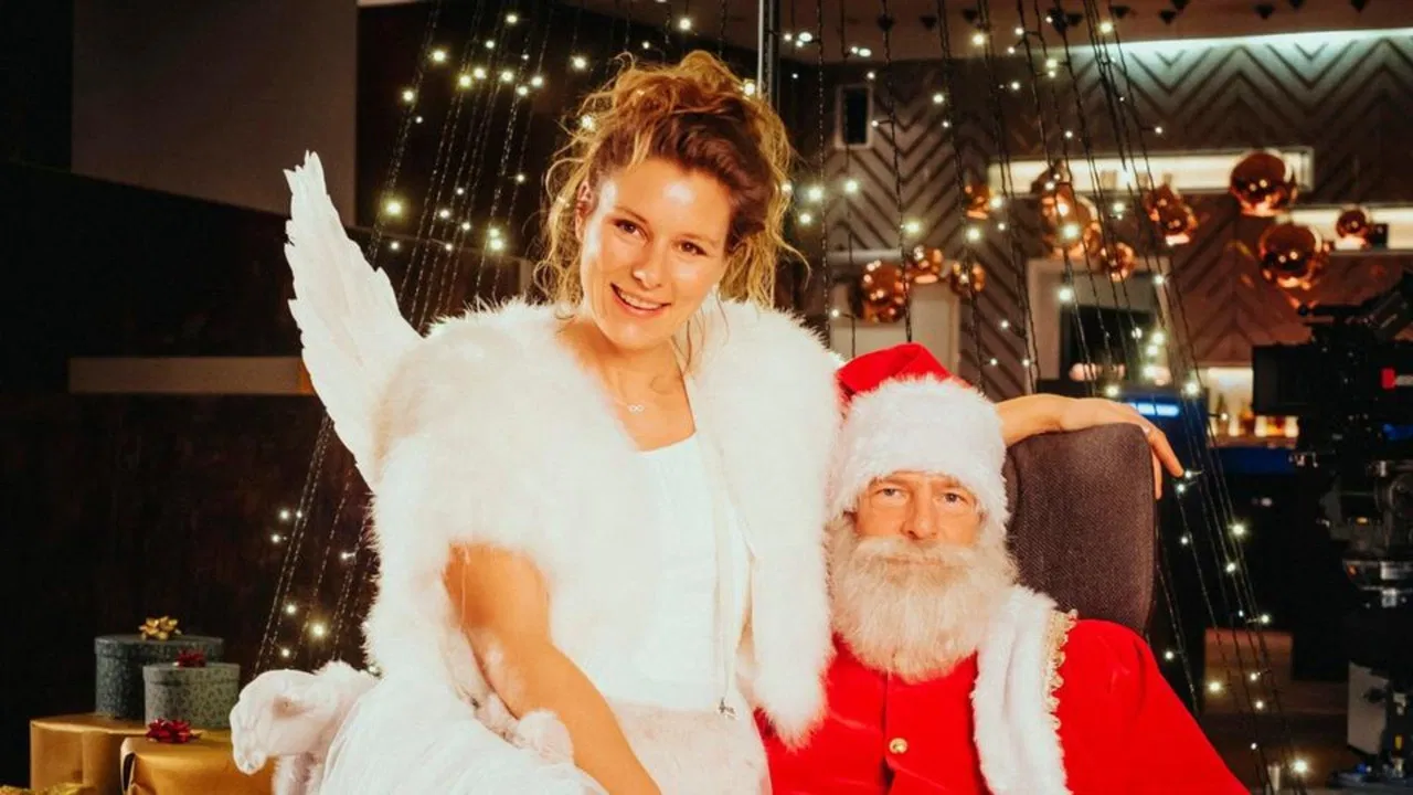 Christmas on the Runway backdrop