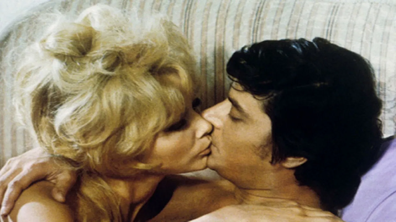 Dear Caroline backdrop