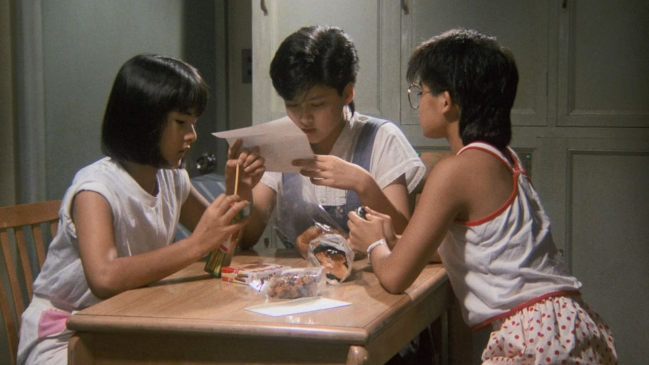 Clara White Paper - ShohjotaiPHOON! backdrop