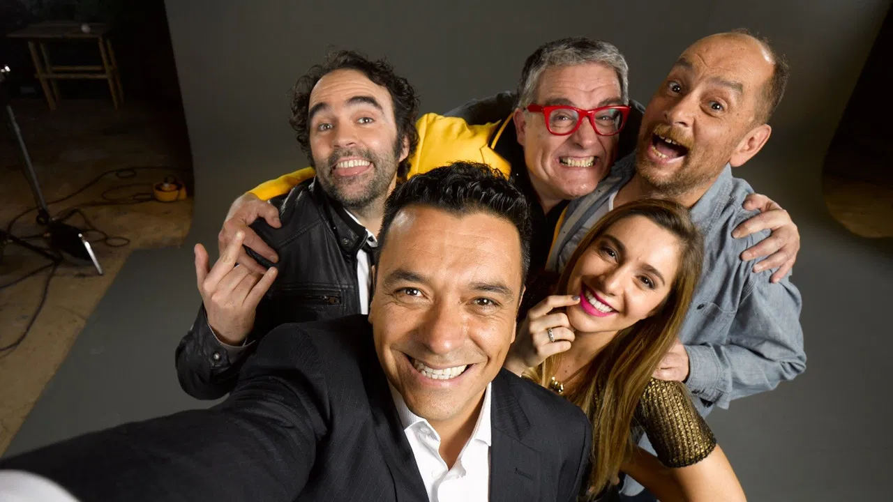 Nunca es tarde backdrop