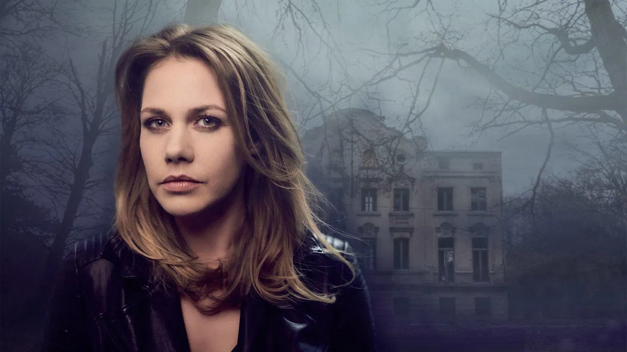 Das Nebelhaus backdrop