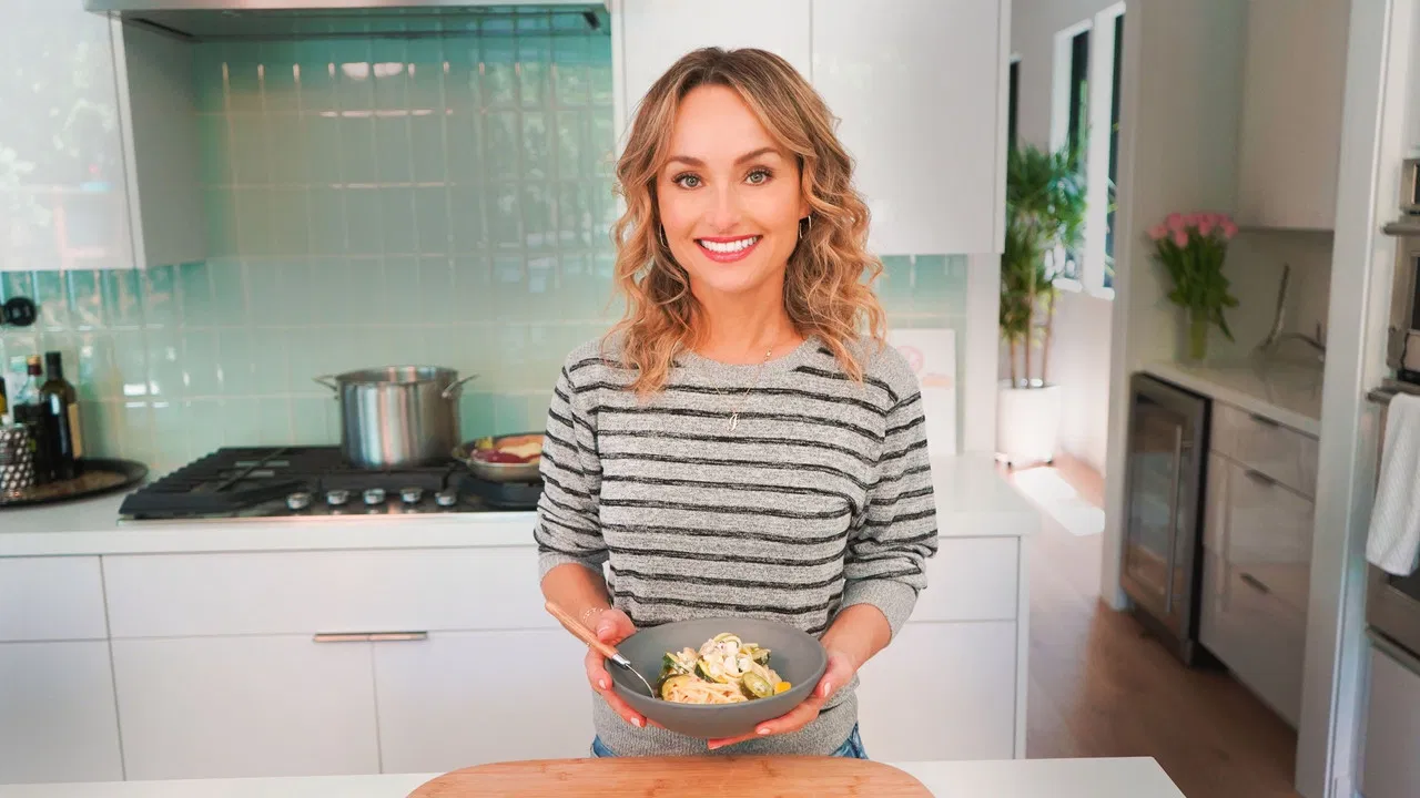 Giada at Home backdrop