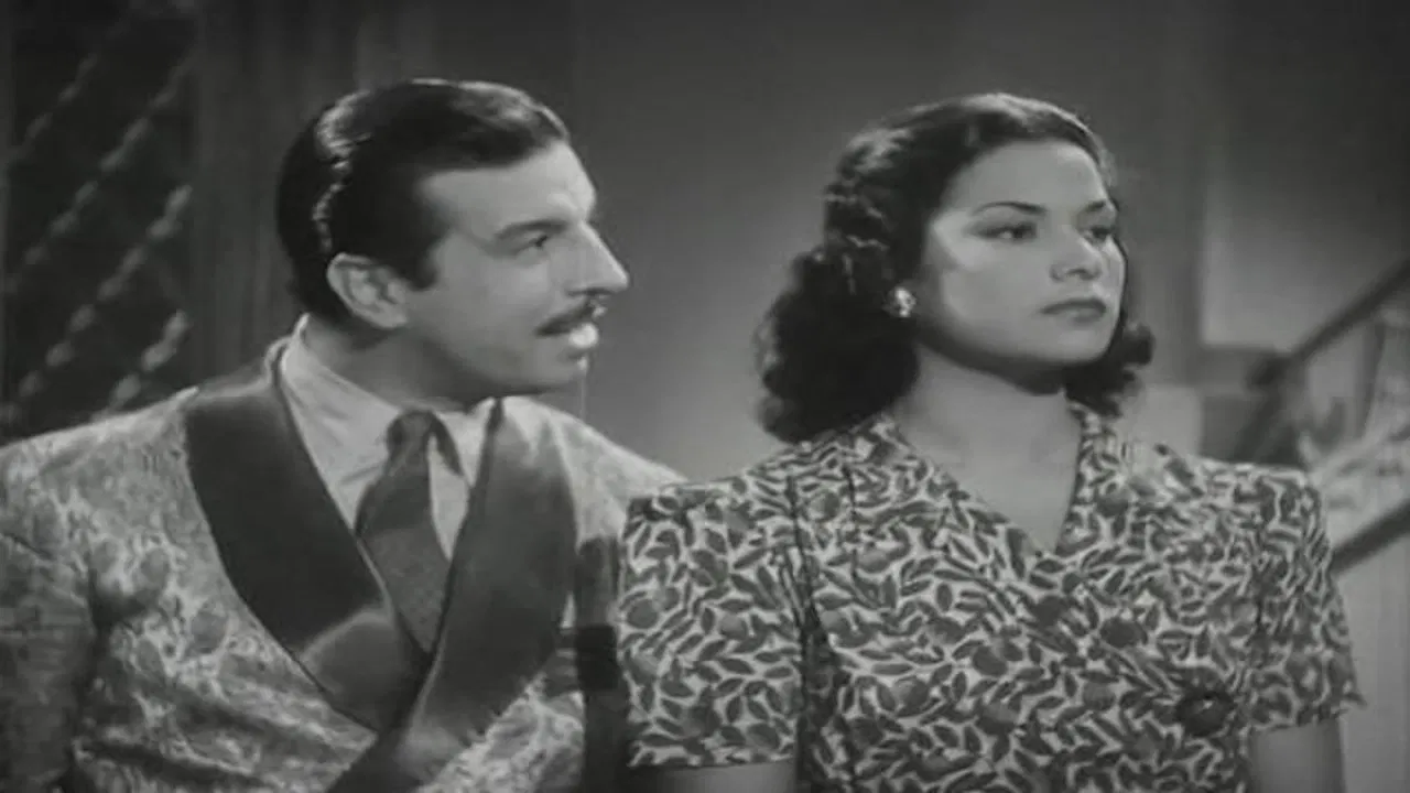 A kiss in Lebanon backdrop