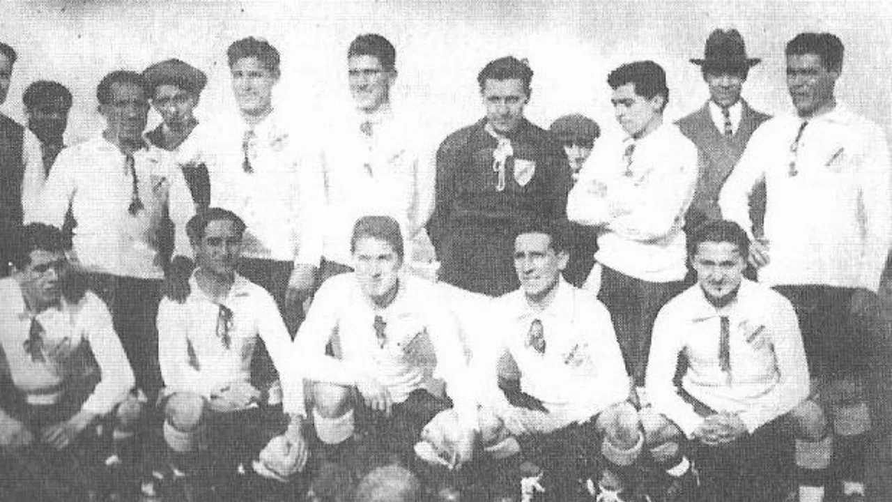 Ídolos y Caciques backdrop