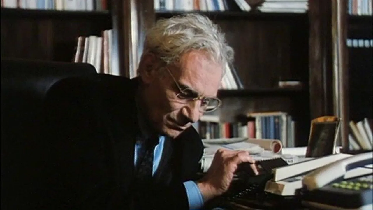 Tre colonne in cronaca backdrop