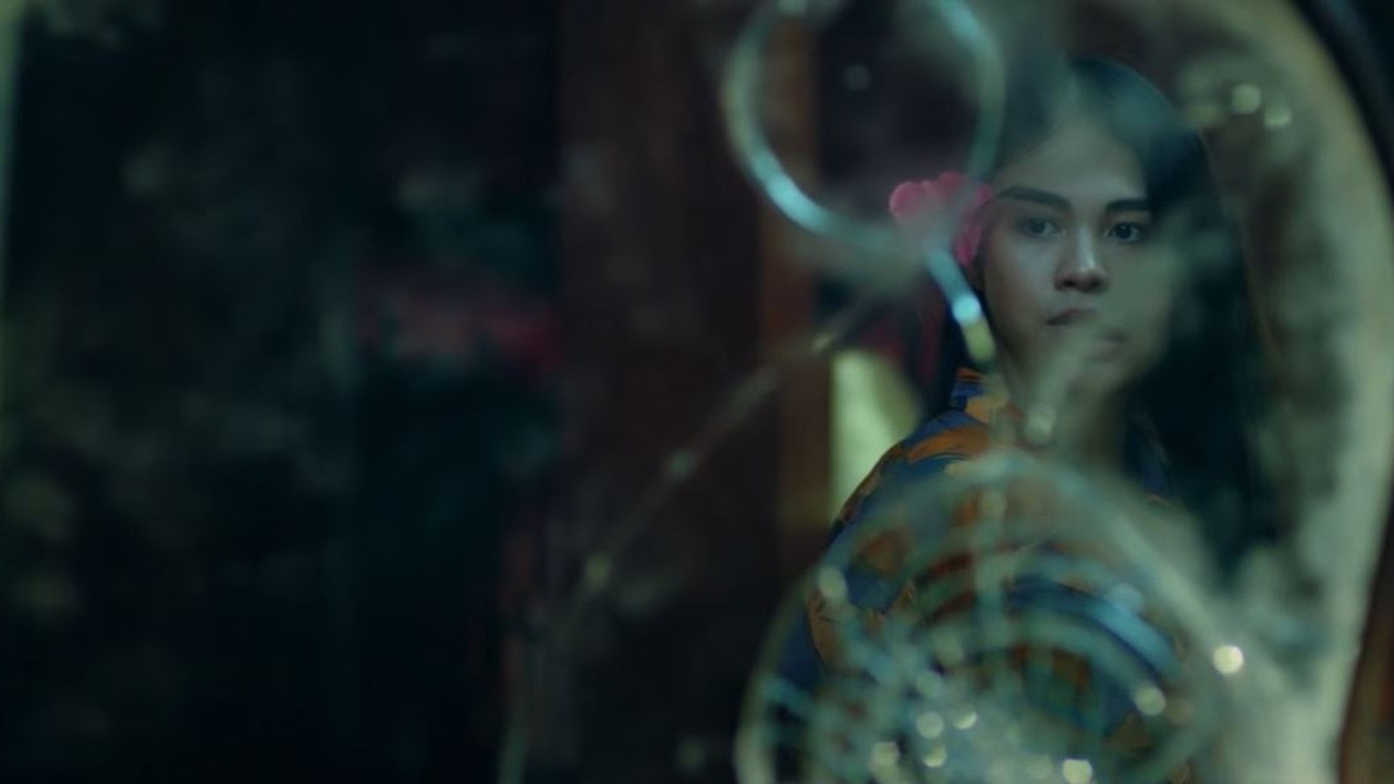 The Heiress backdrop