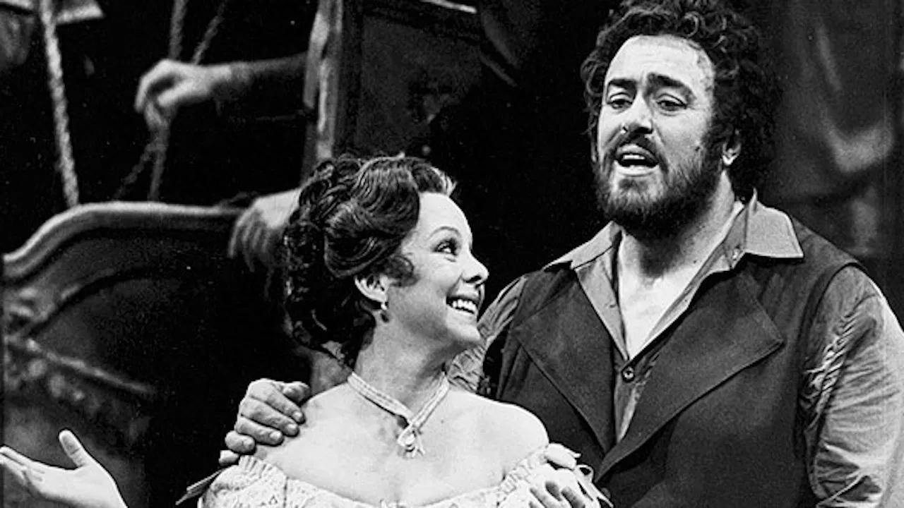 Elixir of Love backdrop