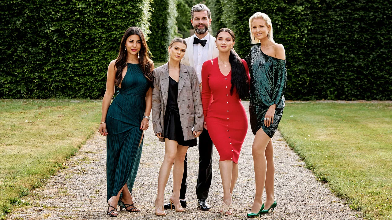 Beauty Bosserne backdrop