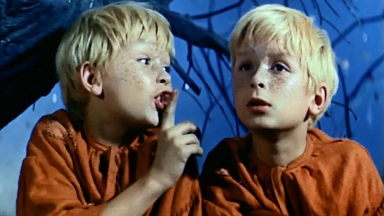 The Two Who Stole the Moon backdrop