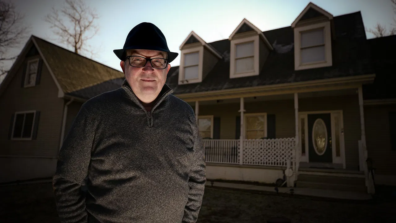 Bad Ben: Eulogy backdrop