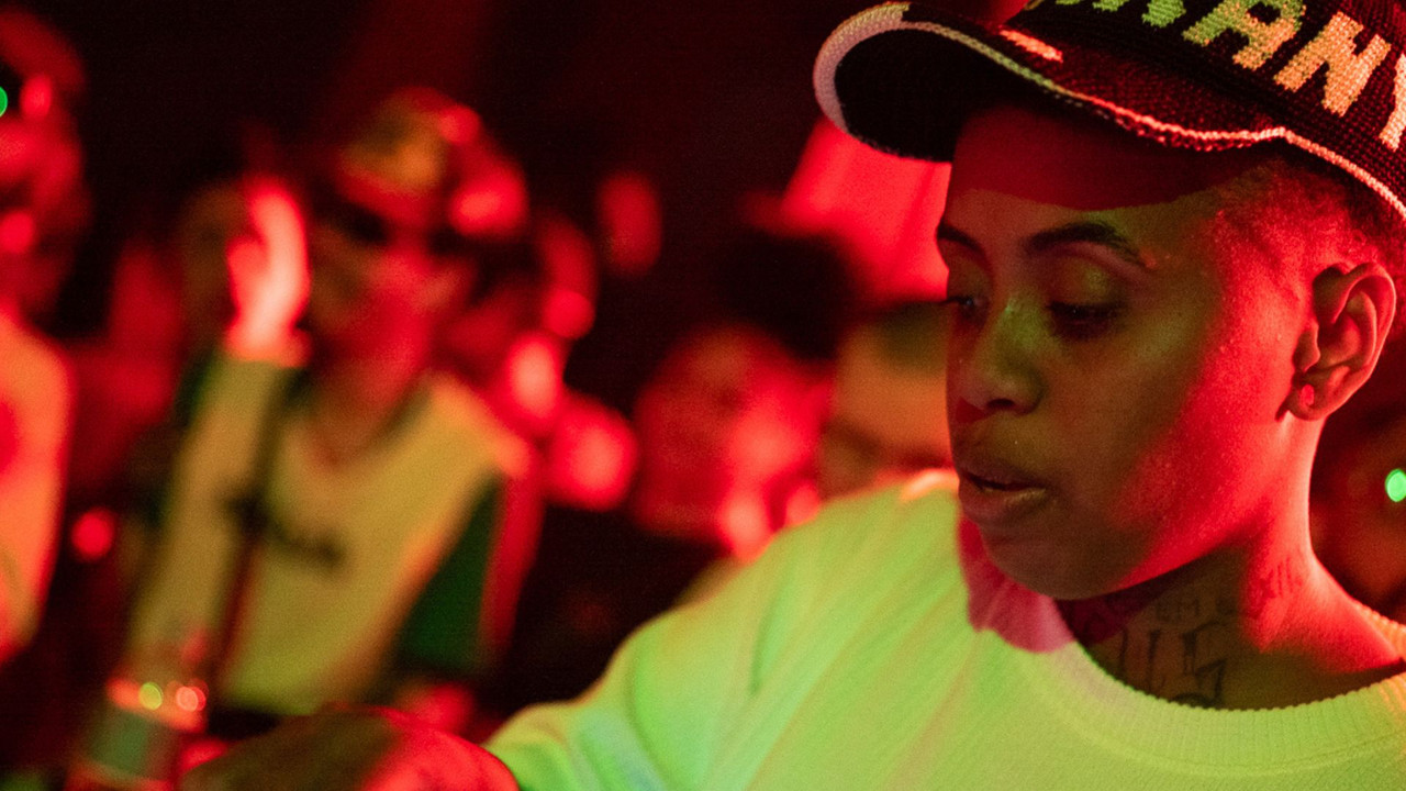 Bruxaria Braba backdrop