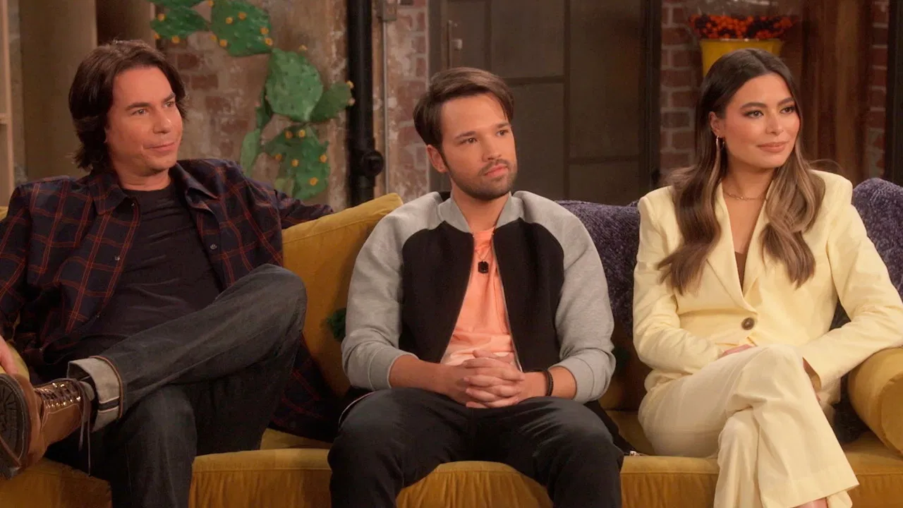 The iCarly Reunion backdrop