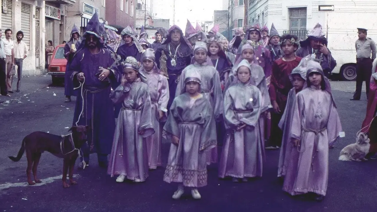 La Oveja Negra backdrop