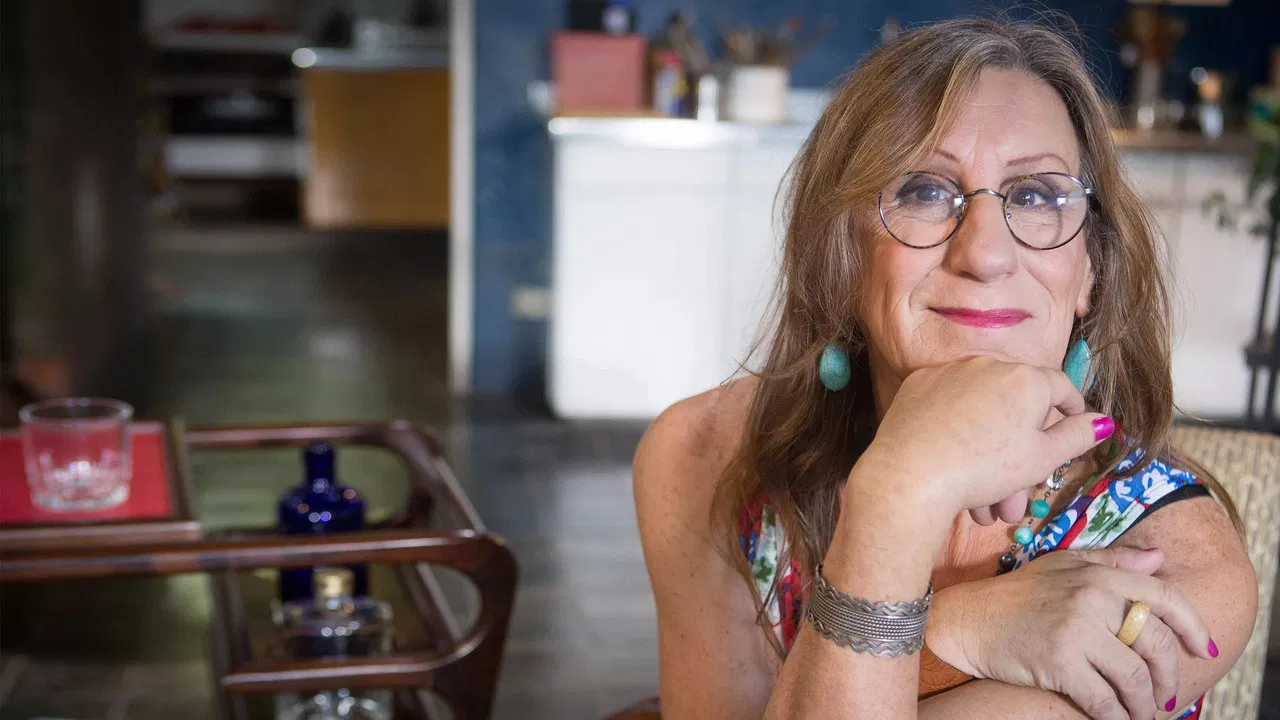 Transando com Laerte backdrop