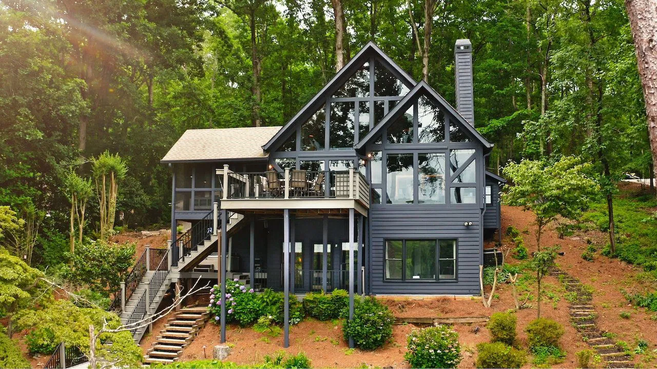 Buy My House backdrop