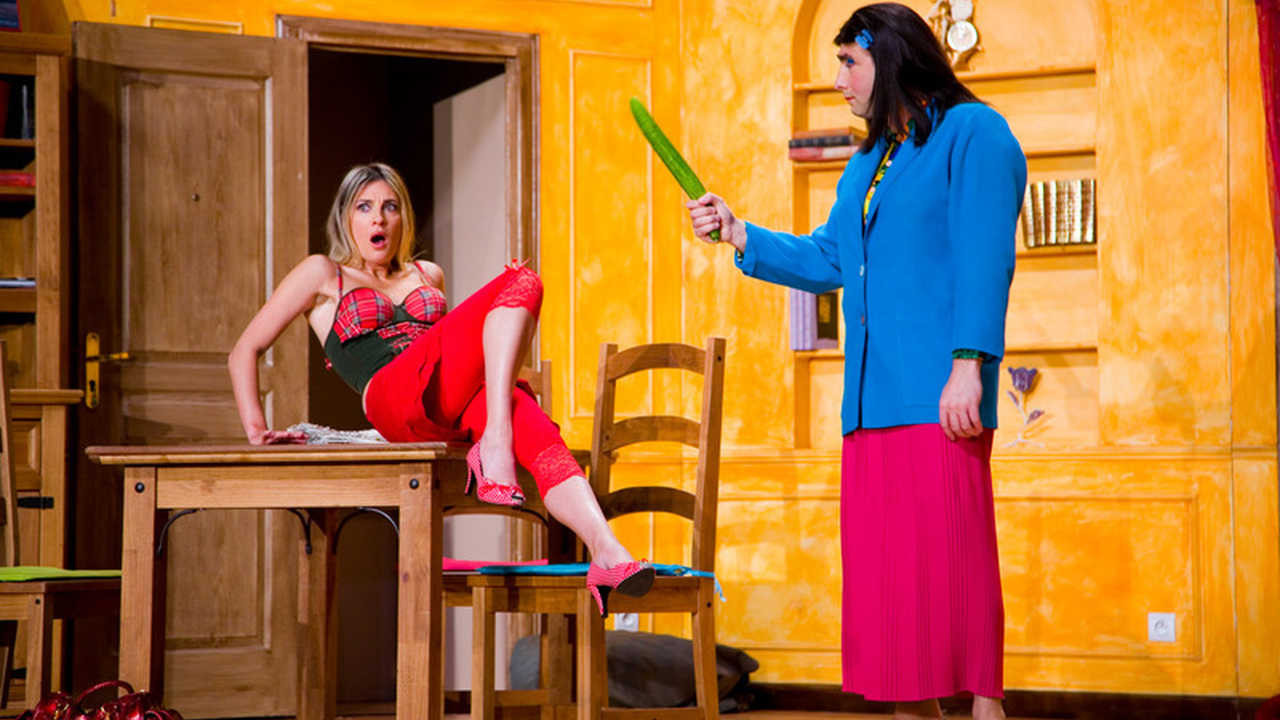 Le Clan des divorcées backdrop